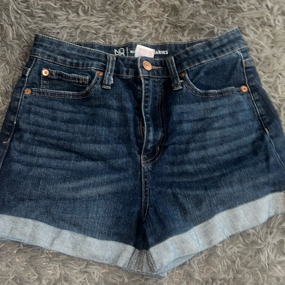 No Boundaries Women's Blue Denim Shorts